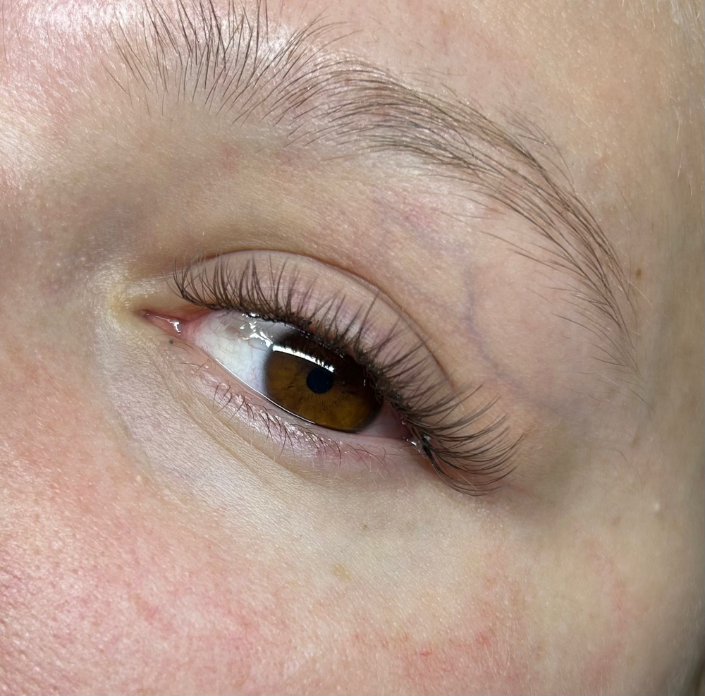 Brown Lash Extensions