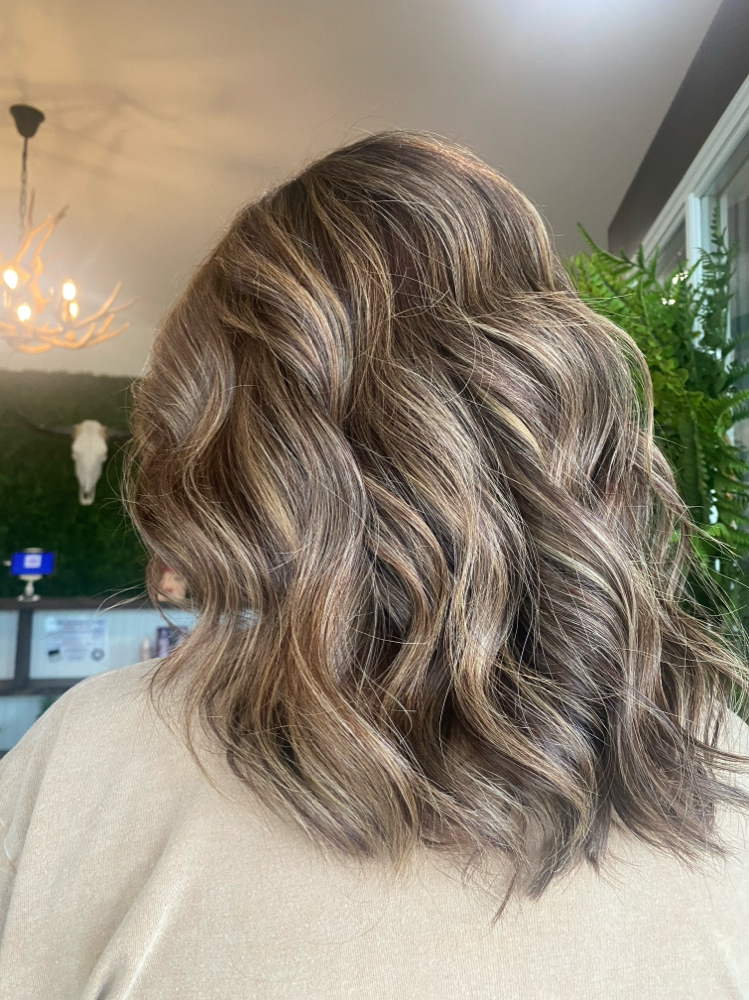 Root color/Partial Blonding