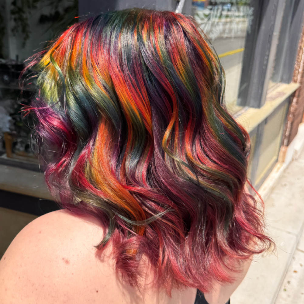Vivid Fashion Color at Chey's Color Plug in Dayton, OH