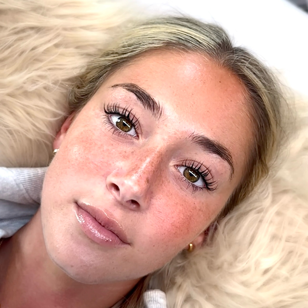 Keratin Lash Enhancement