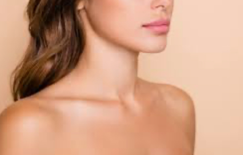 Deluxe Neck/Décolleté HydraFacial