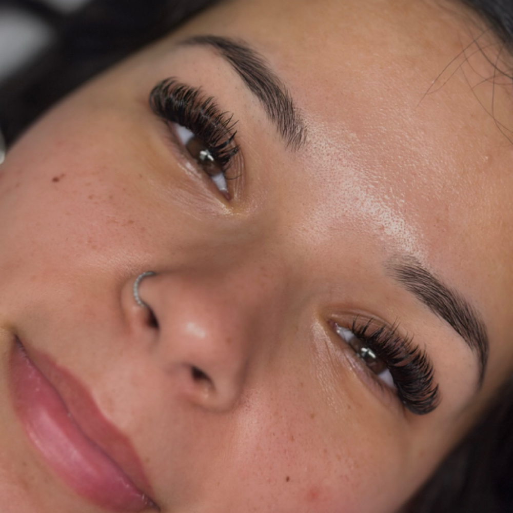 Wispy Set- FULL SET at Valaiza Beauty LLC in Mankato, MN