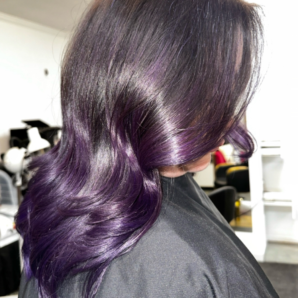 Full Highlight W/ Vivids at Aj And Moore Creations in Devine, TX