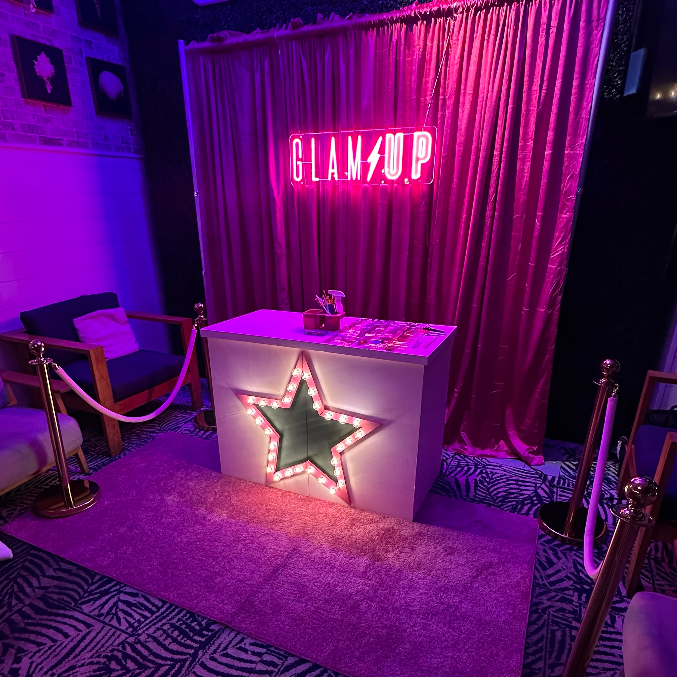 The Pink Carpet Expierence at Glam Up