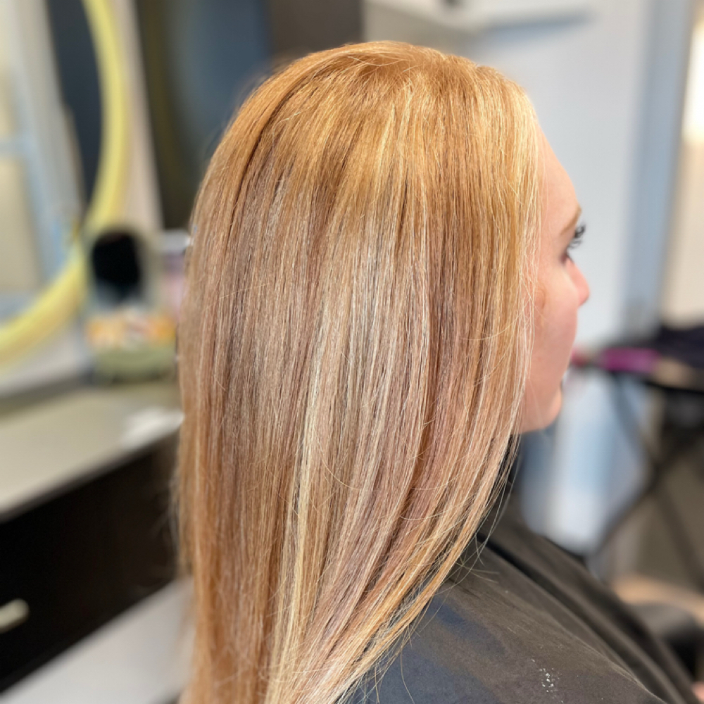 Haircut Consultation at Freedom & Foils in Phoenix, AZ