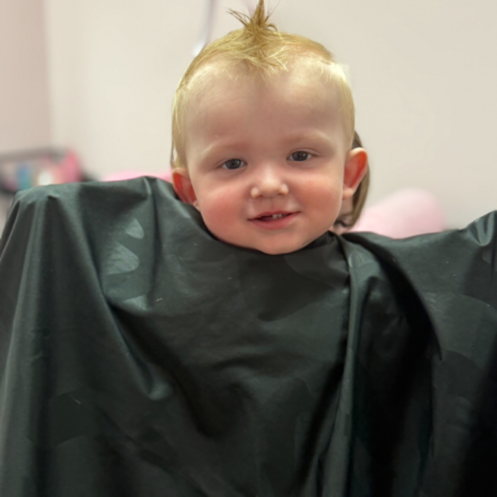 Kids Cut at Kats Eye Lounge in Columbia, MO