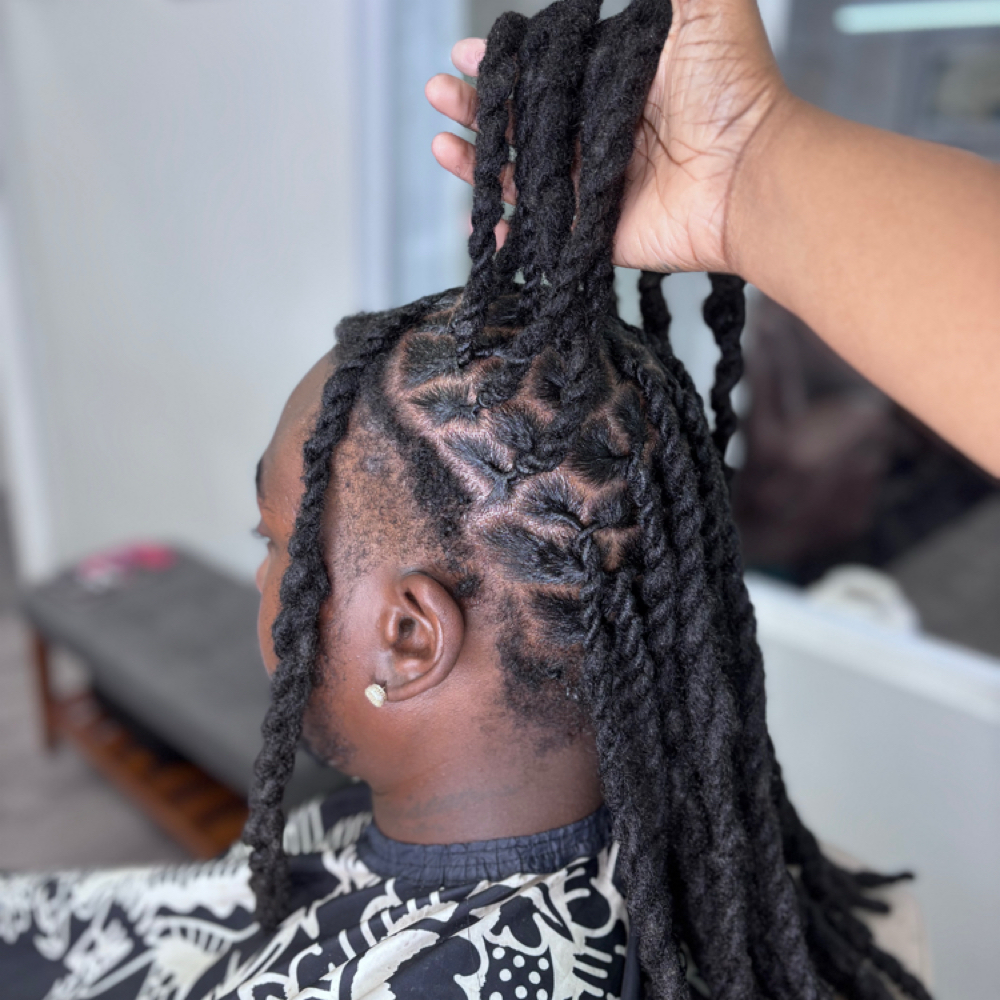 Loc Reset at NATURAL LOVE LALA in Riverside, CA