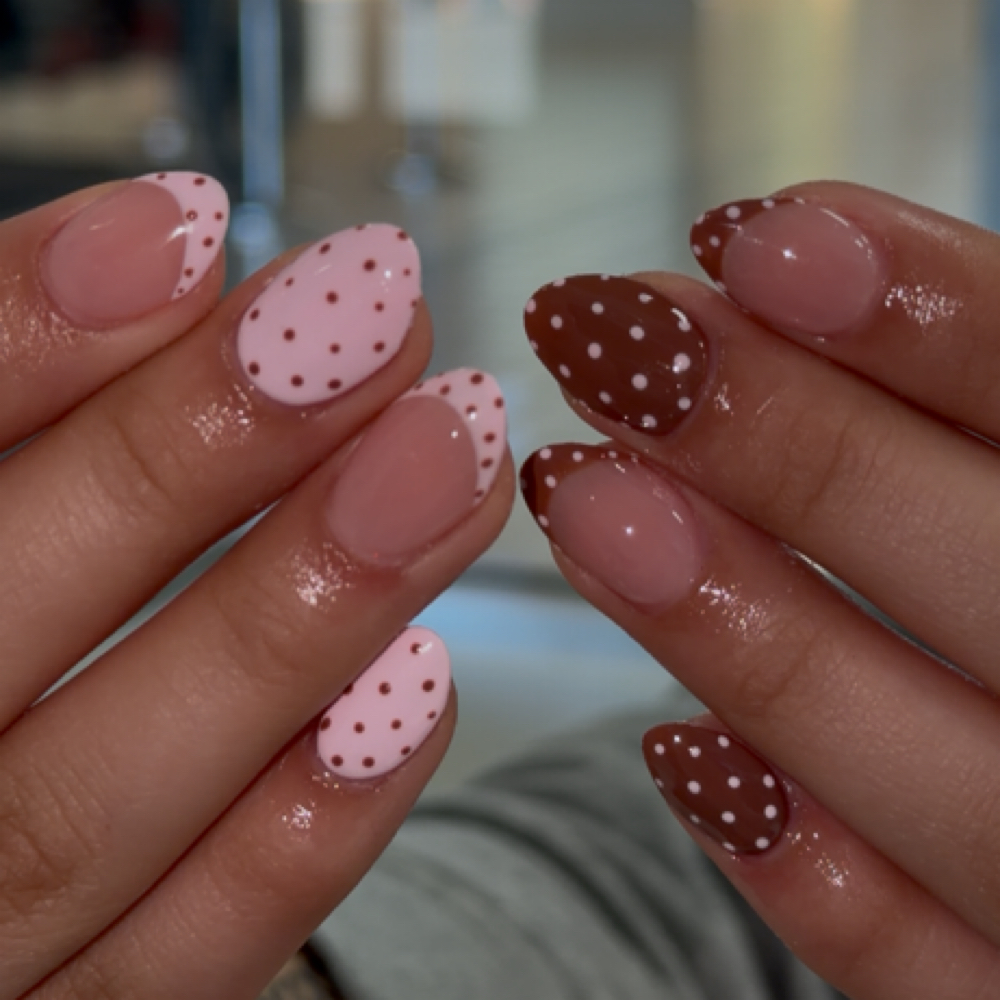 Simple Acrylic Set at Nailsbyaallison in Kelso, WA