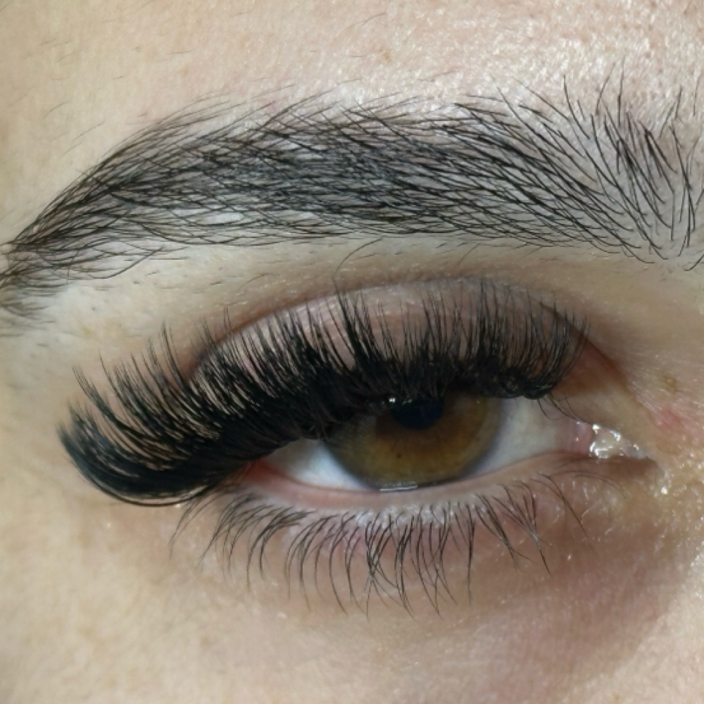 PrettyBabe Lash Extension Full Set at PrettyBabe Beauty Boudoir in Azusa, CA