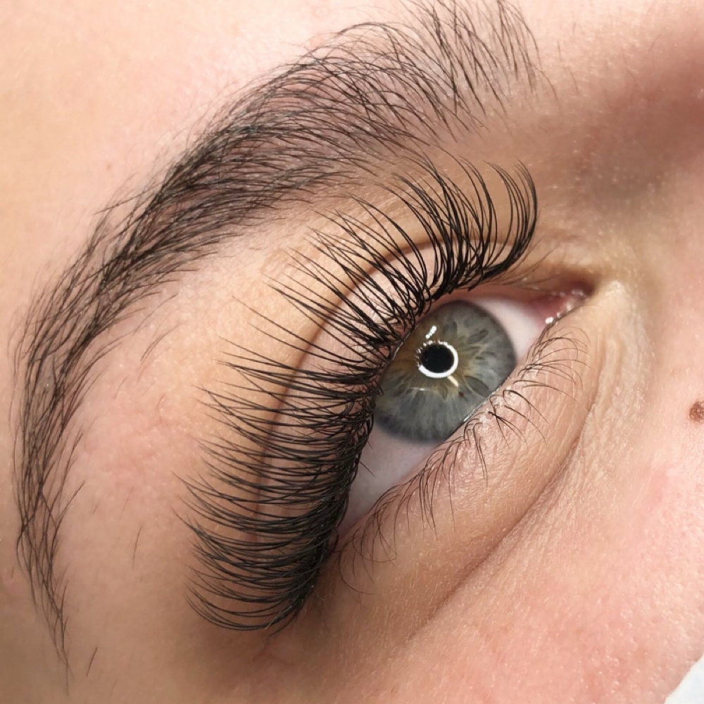 Full Classic Set at Q Atelier Beauty in Alpharetta, GA