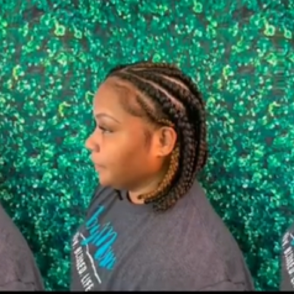 Medium Half Feed In Bob at Glamour Touch by Che' in Durham, NC
