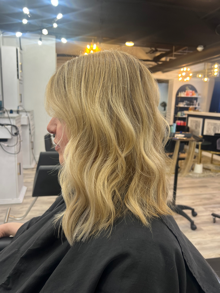 Customized Keratin Bond Extensions