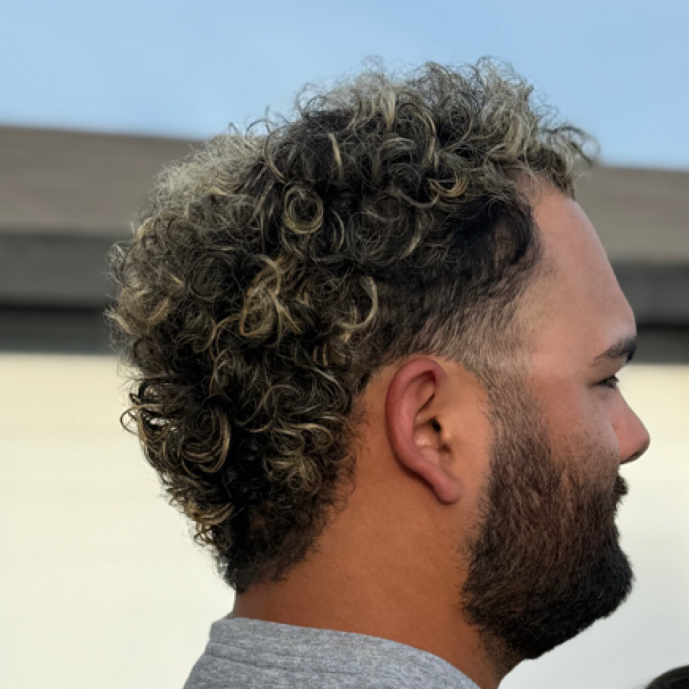 Boys custom Highlights at Siennathestylist in Pleasanton, TX