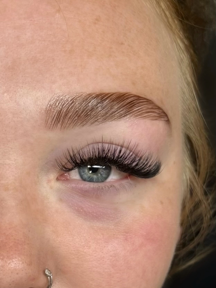 Brow Lamination + Wax