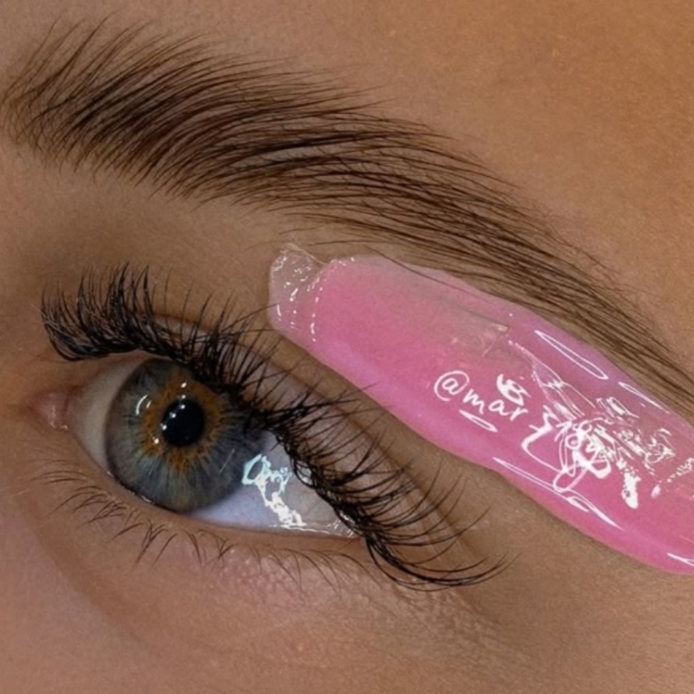 Brow Wax & Shape at Ariana Aesthetics in Raymond, NH