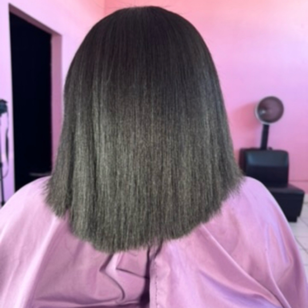 Trim at Illustrious Glam in Los Angeles, CA