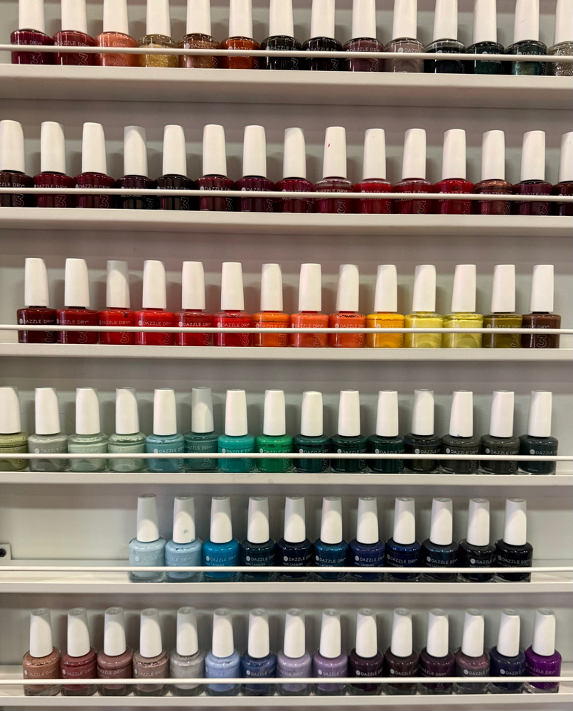 Dazzle Dry Manicure