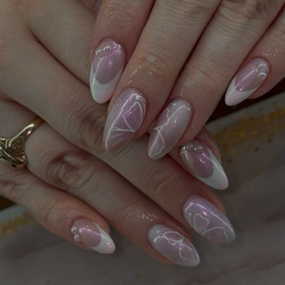 Freestyle at Klawed by Kenn in Marion, IN