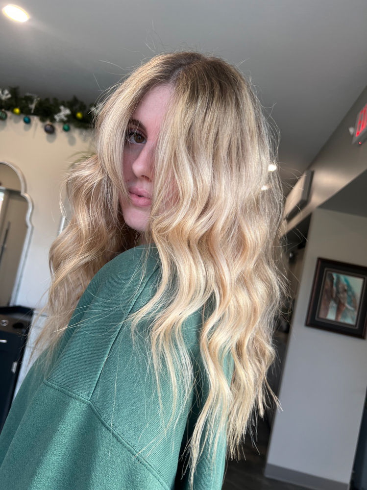 Shampoo & Style