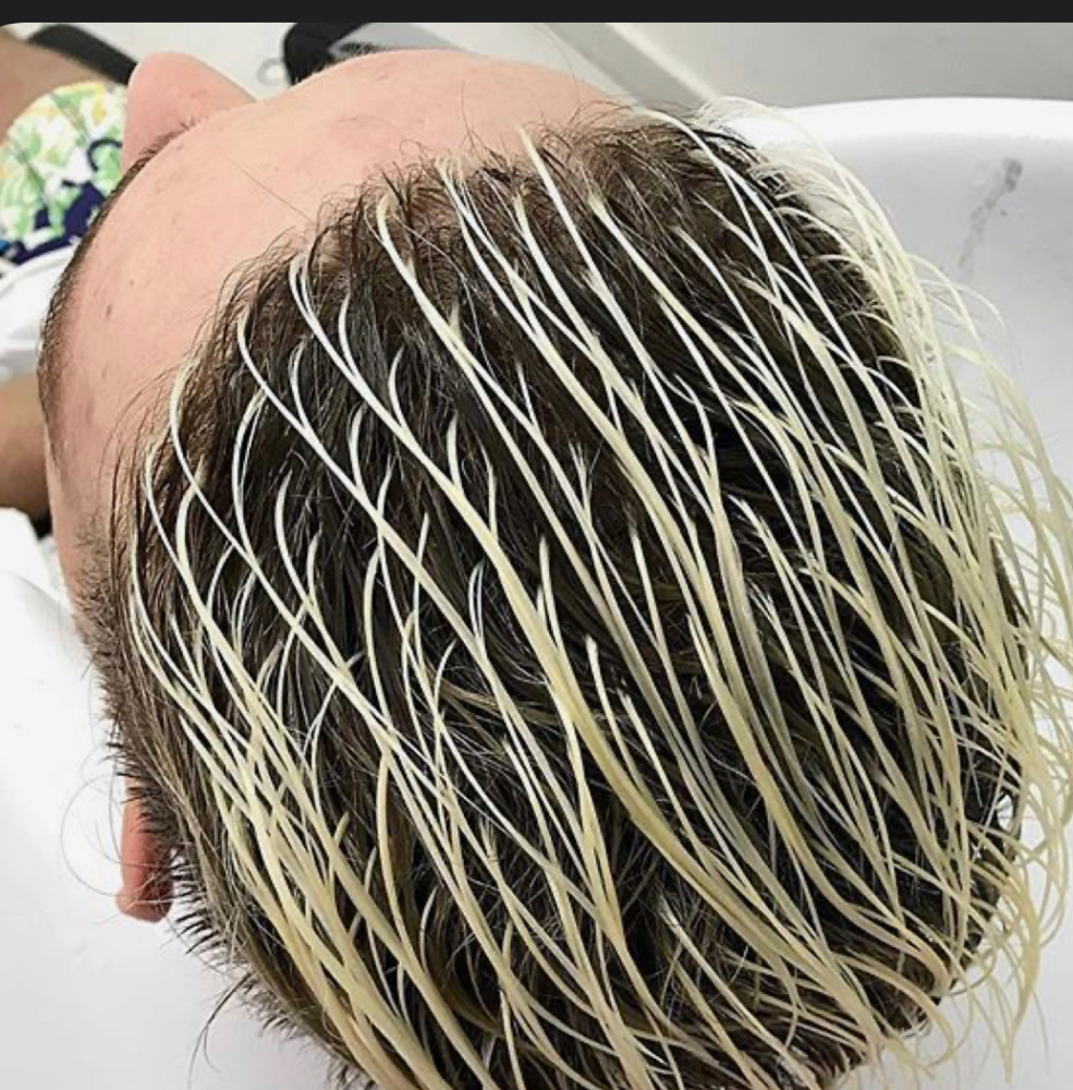 Boy Highlights  Cap at Tammy Killen @ BronzeBabe in Chapmanville, WV