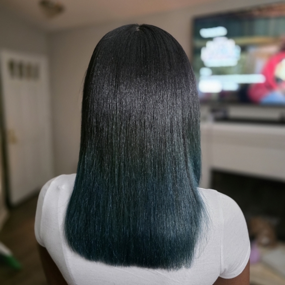 Press & Curl at Dez Taylor in Moreno Valley, CA
