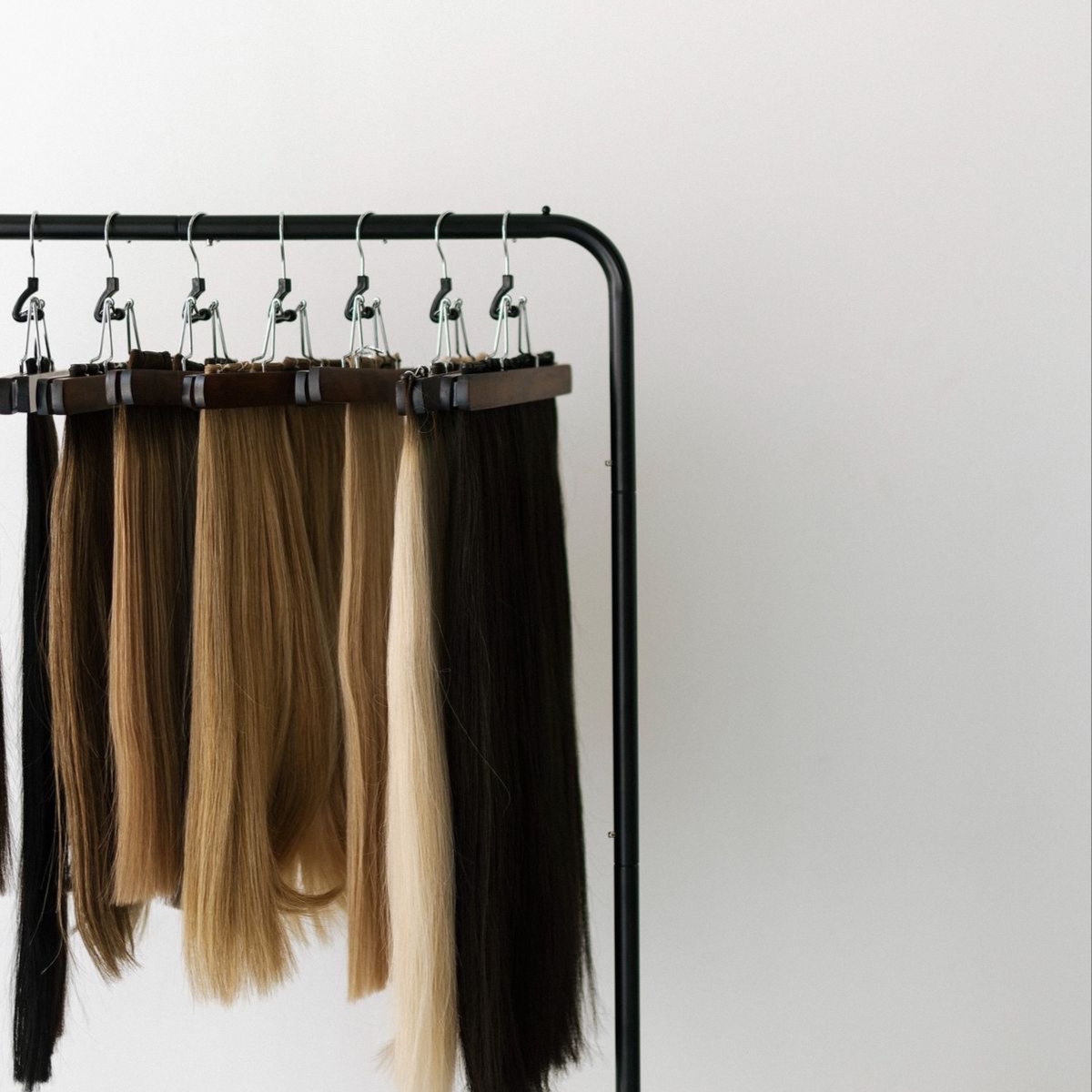 Extension Removal at Knox Blowout + Extension Bar in Knoxville, TN