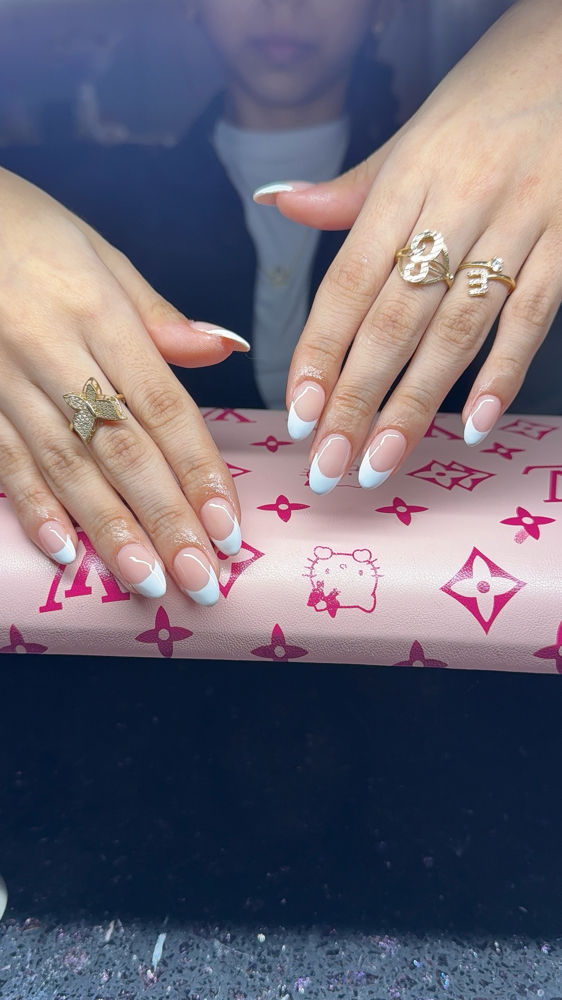 Overlay at _.karimee.nailz in Cedar Creek, TX