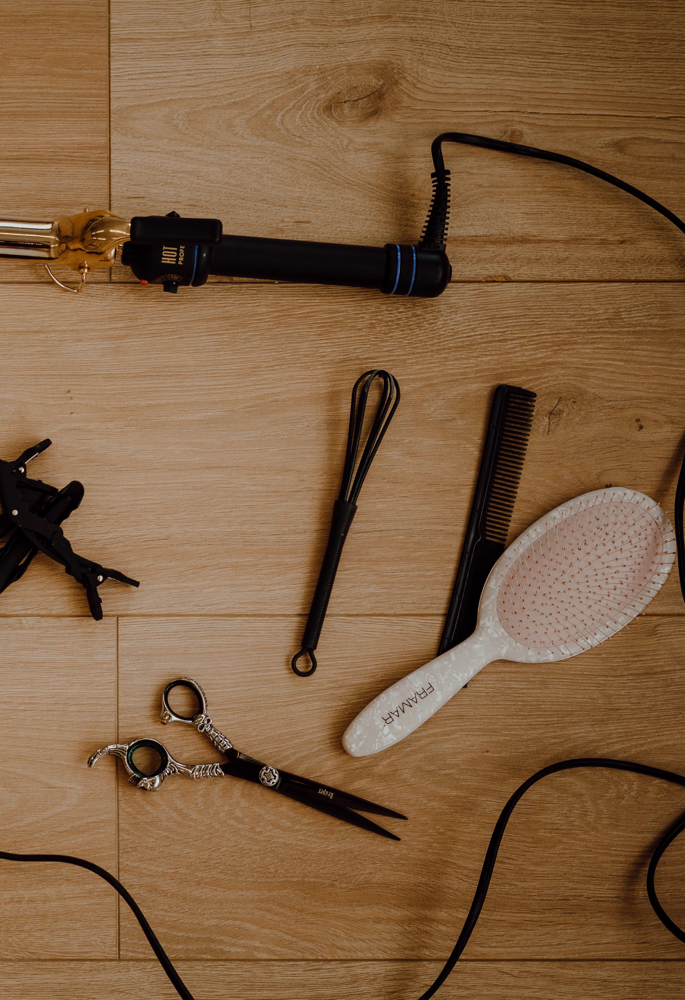 Men’s Eyebrow Wax at Versatile Styles in Rothschild, WI