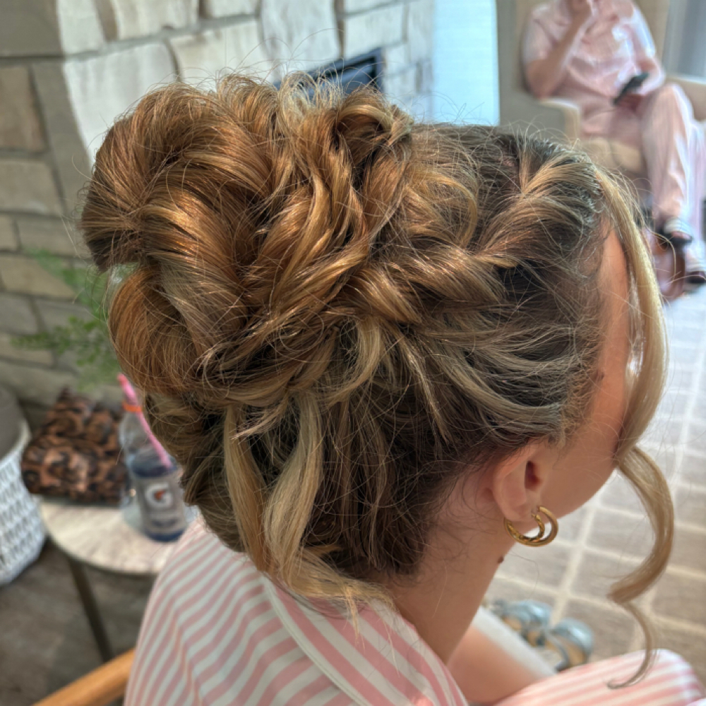 Bridal Hair at Tabitha’s Beauty in Manitowoc, WI