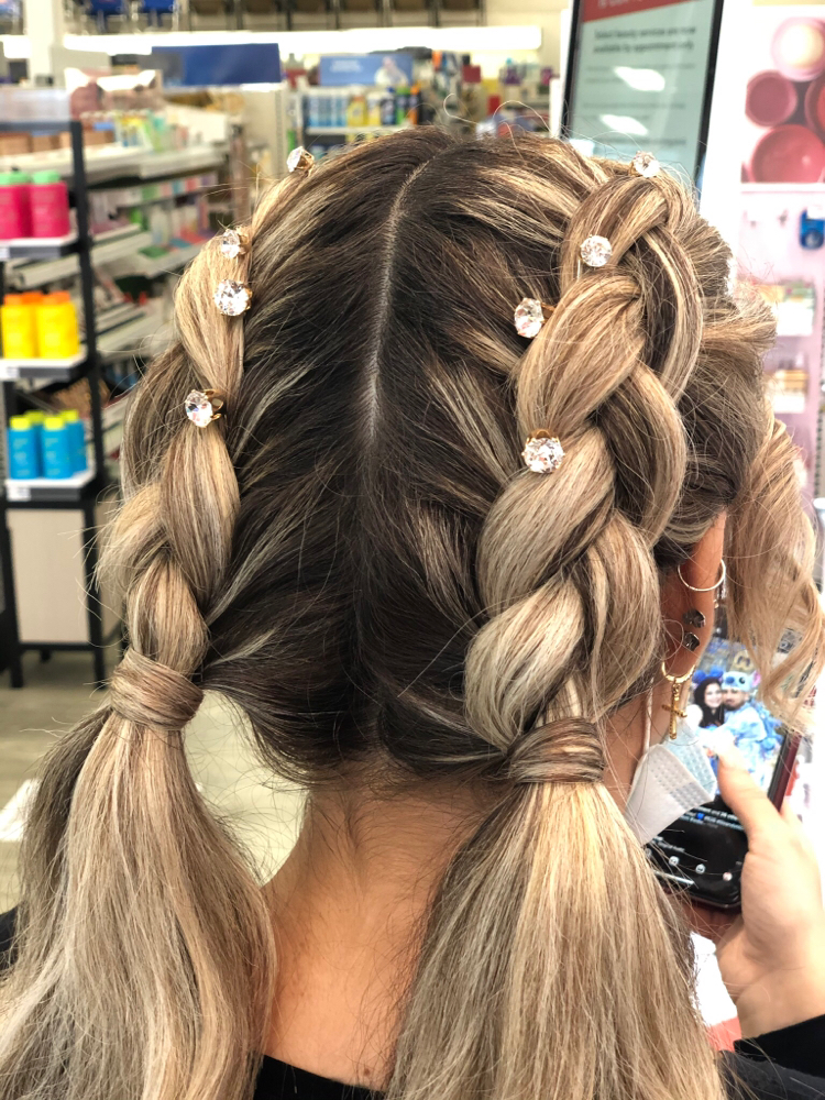 Braids at House Of Marti in Doral, FL