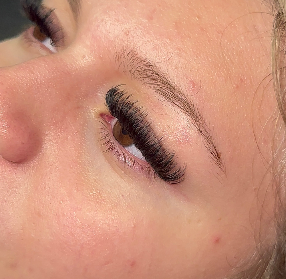 Volume Lash Full Set