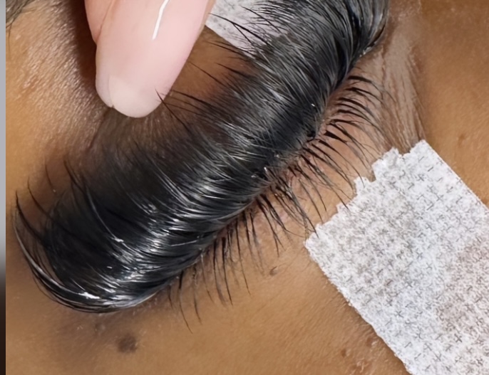 Bottom Lashes (Add-on)