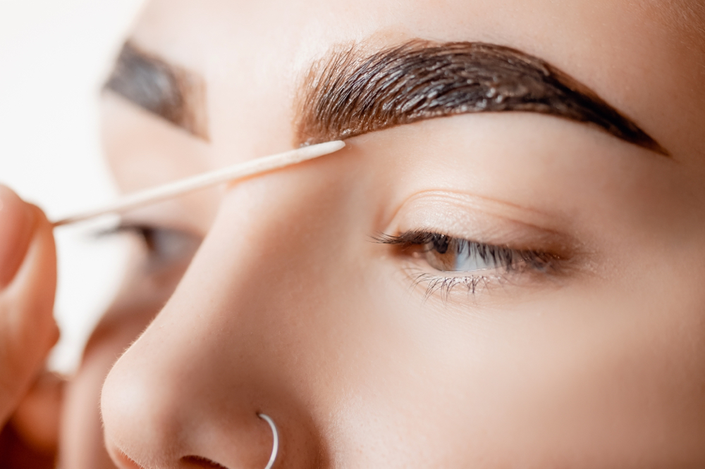 BROW TINT