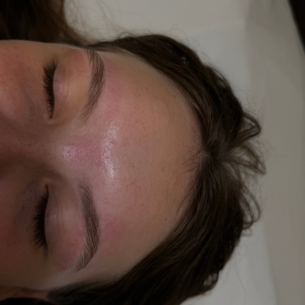 Eyebrow Cleanup at Glow By Emma in Schererville, IN