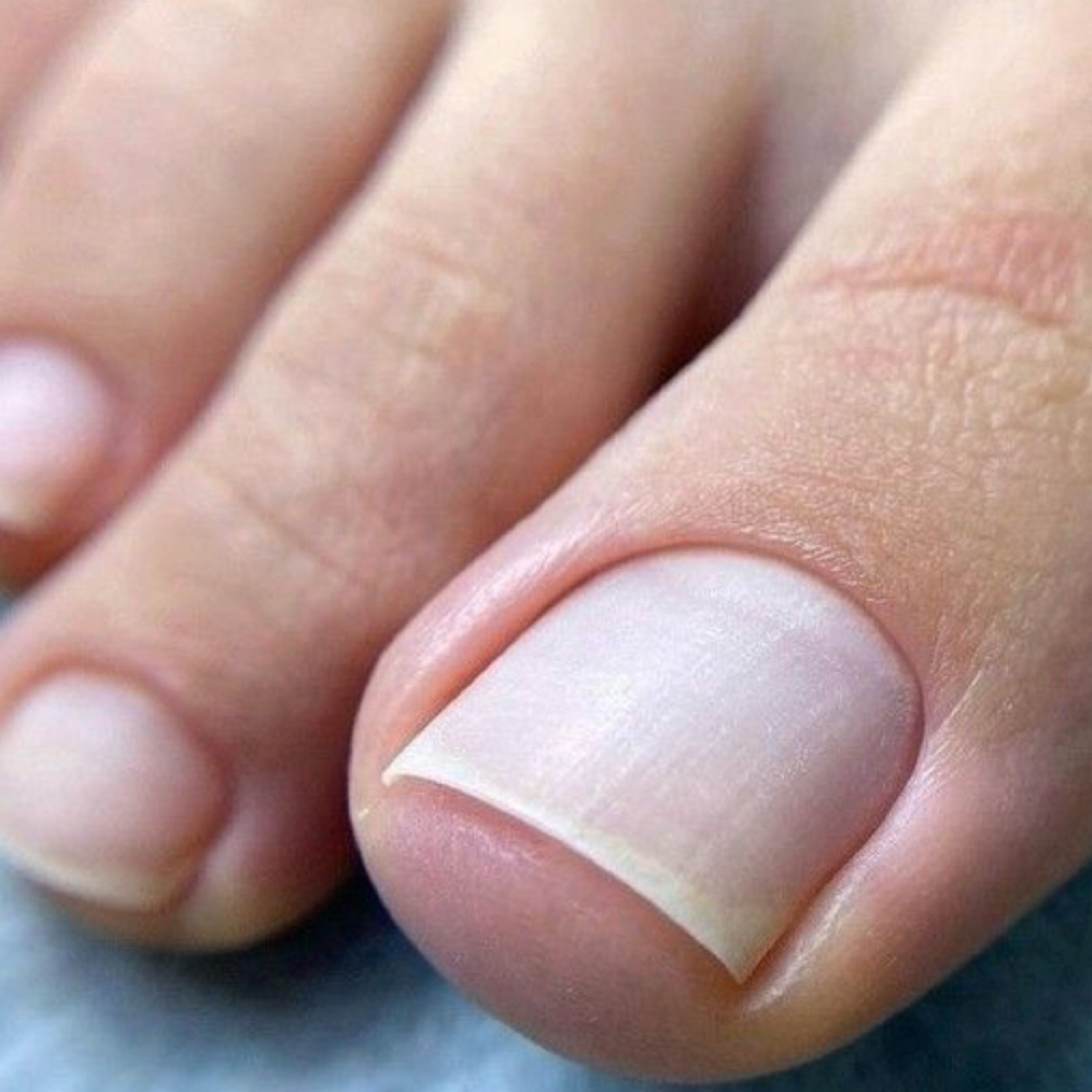E-file Dry Pedi at Beauty By BB in Fort Wayne, IN