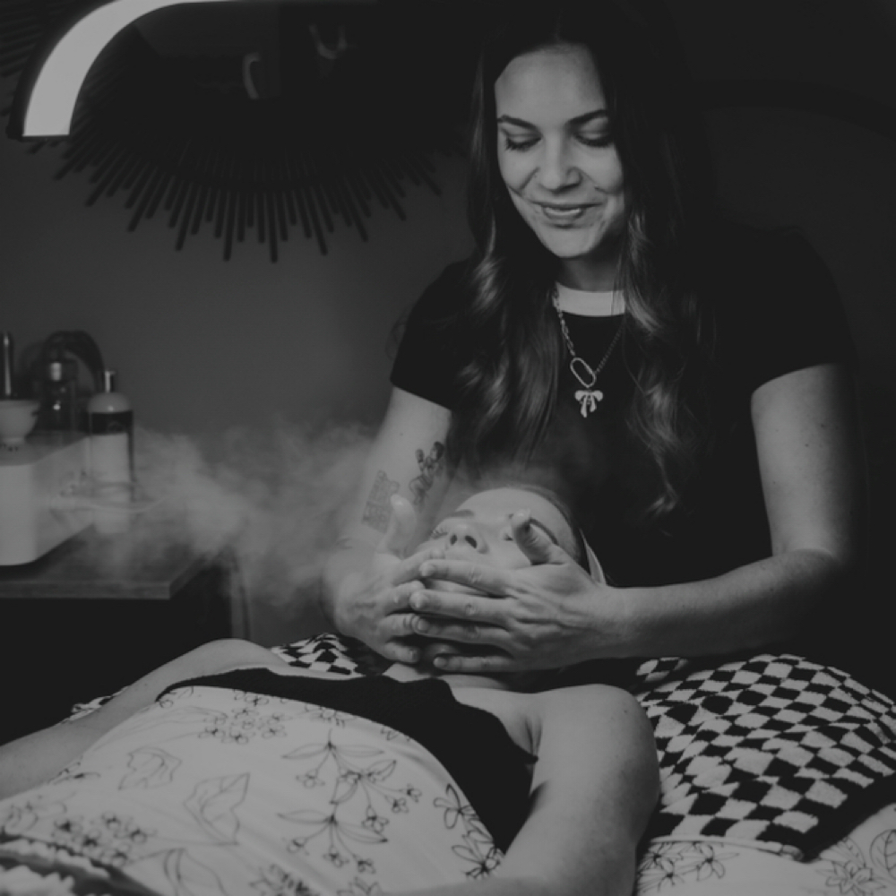 Monthly Glow Club (90 Min) at Luna Esthetics in Leesburg, GA