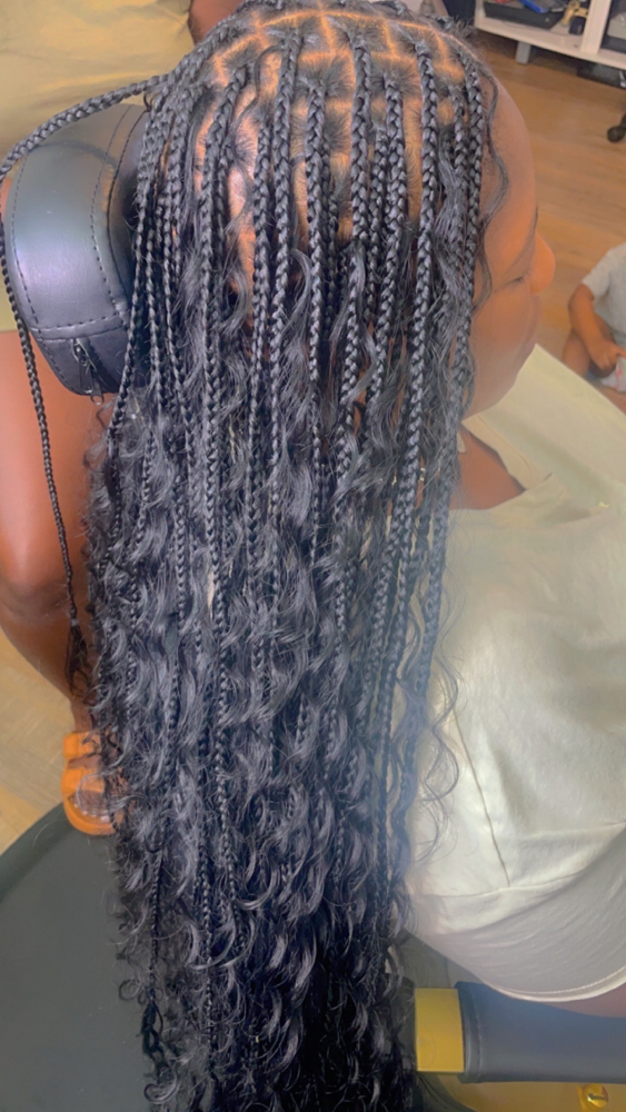 Medium Boho Knotless