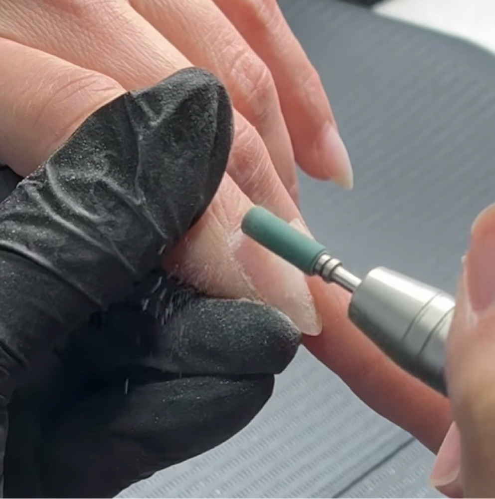 Removal + gel Manicure