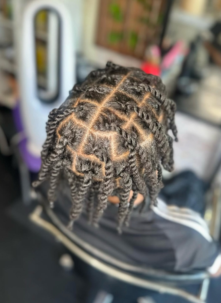 King Box Twists at Emerald Gem Beauty in Chambersburg, PA