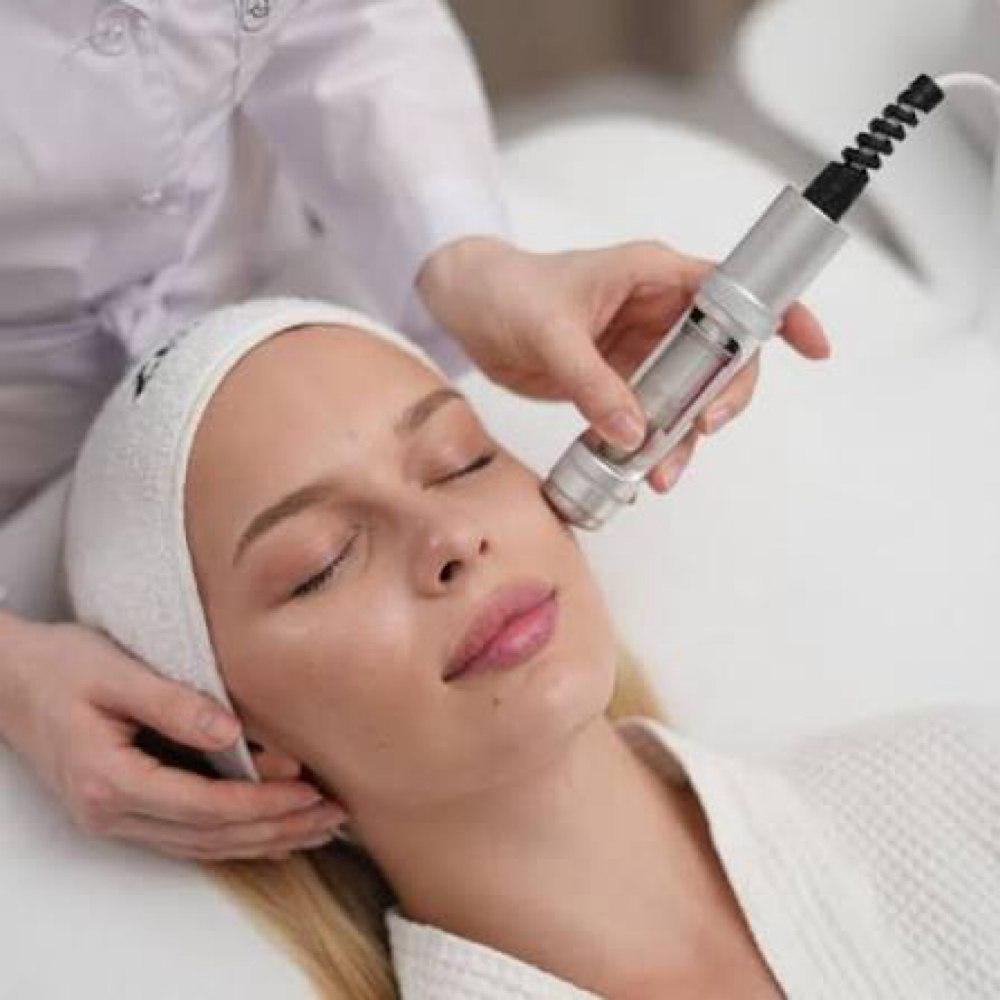 Needle Free Filler Facial at Chic Beauty House in Apollo Beach, FL