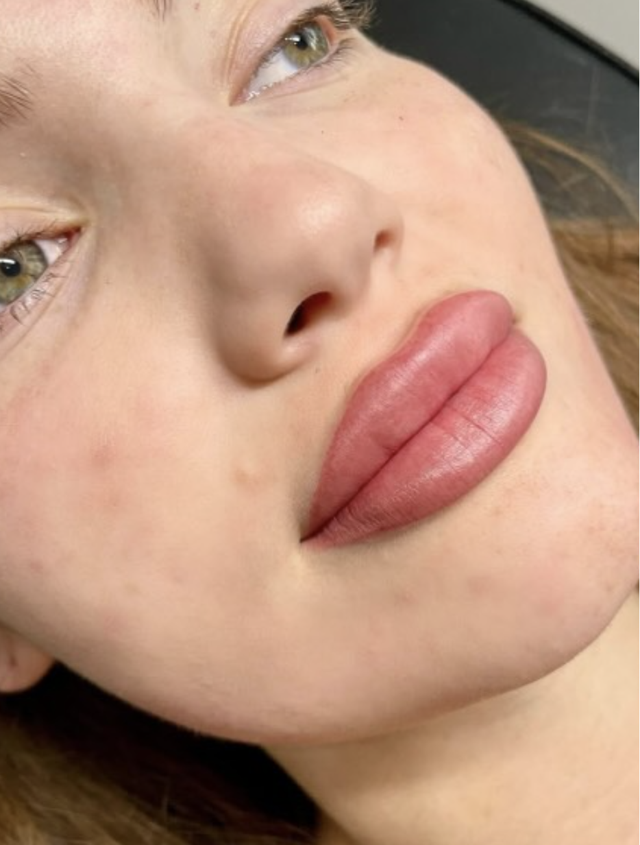 Lip Blush (Initial + Touch-Ups)
