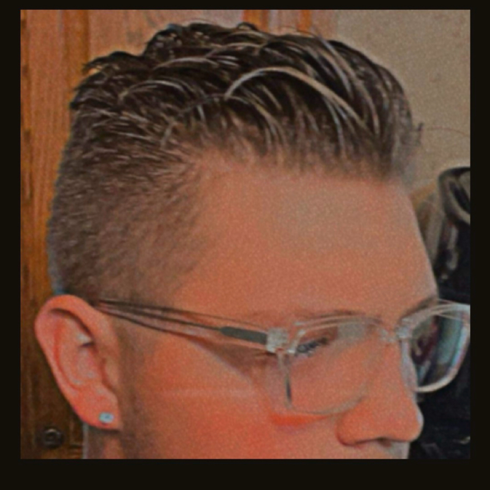 Premium Men’s Haircut Experience at Shear Hustle in Ankeny, IA