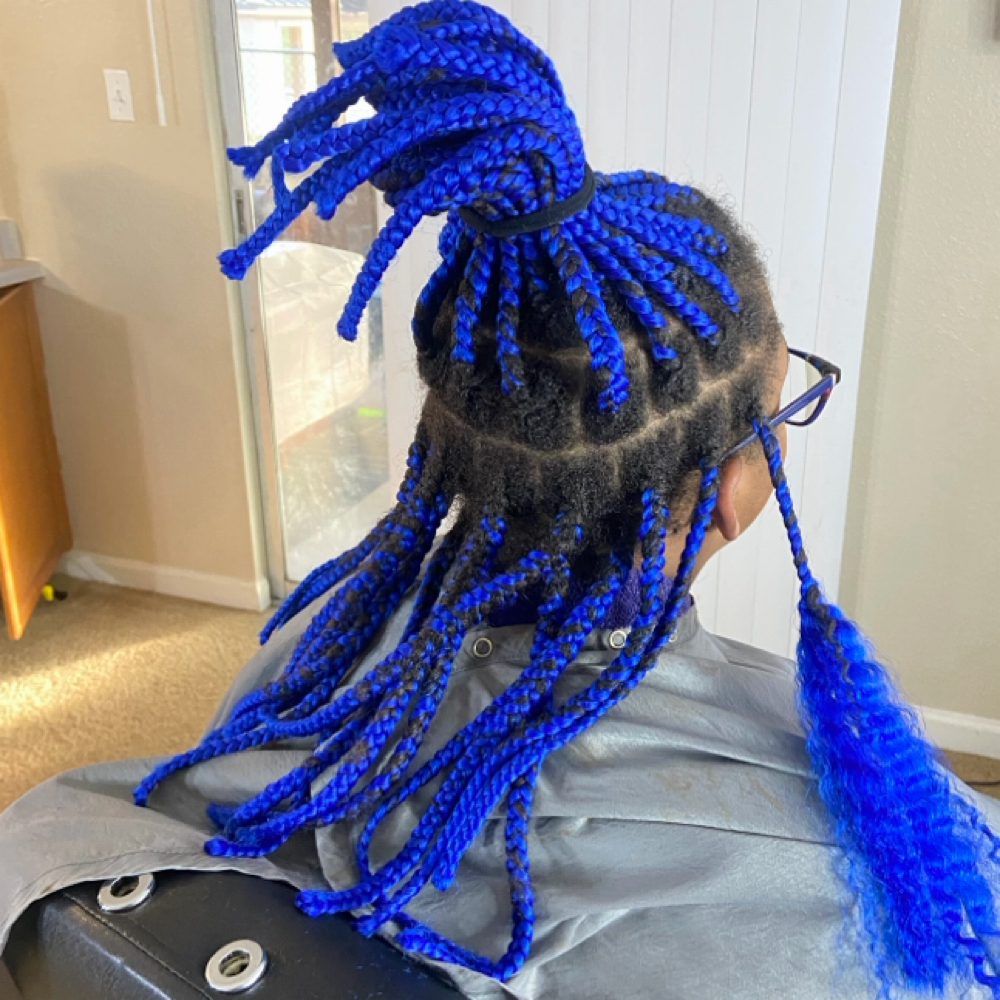 Style Take-down at Slayed By Tay in San Antonio, TX