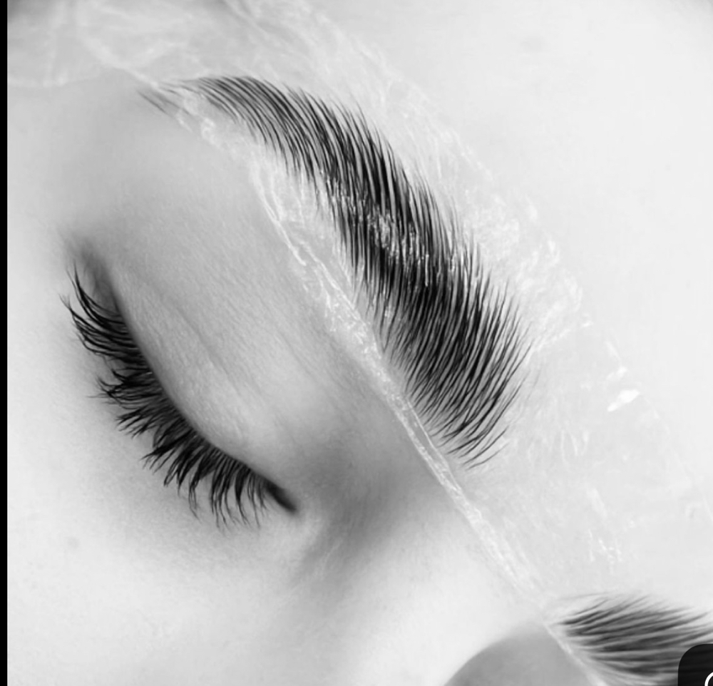 Brow Lamination at Pure Aura in Higginsville, MO