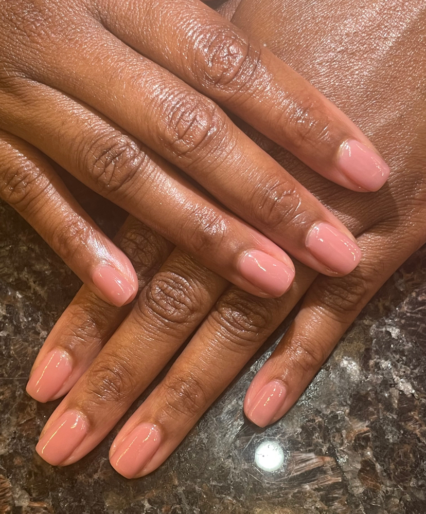 Regular Manicure/Manicura Básica