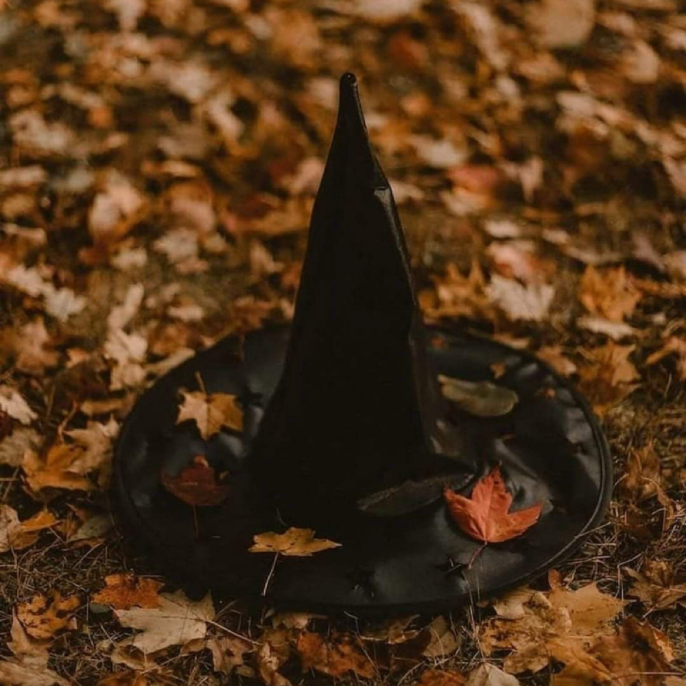 practical magic 🎃🧙🖤 at Yelis Creates Beauty in Fresno, CA