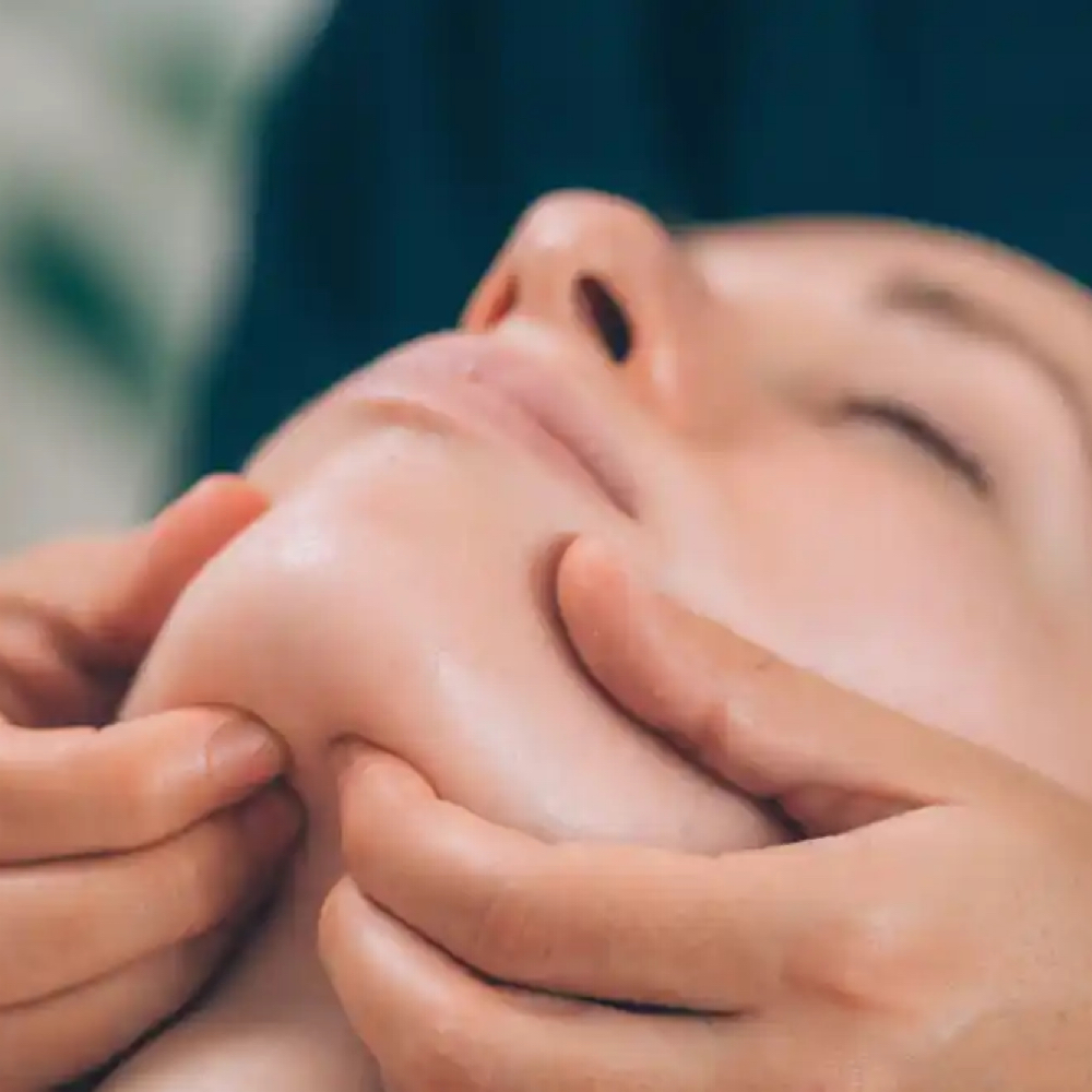 Lymphatic Facial Massage (add-on) at Beauty Glow by Jess in Laredo, TX