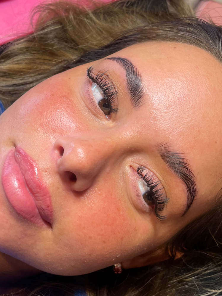 Brow Lamination And Tint
