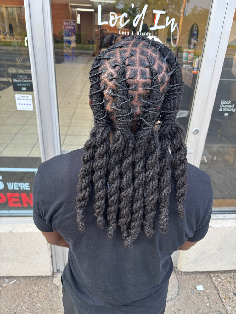 Retwist & Style Medium at Queen Of Diamond Locs in Detroit, MI
