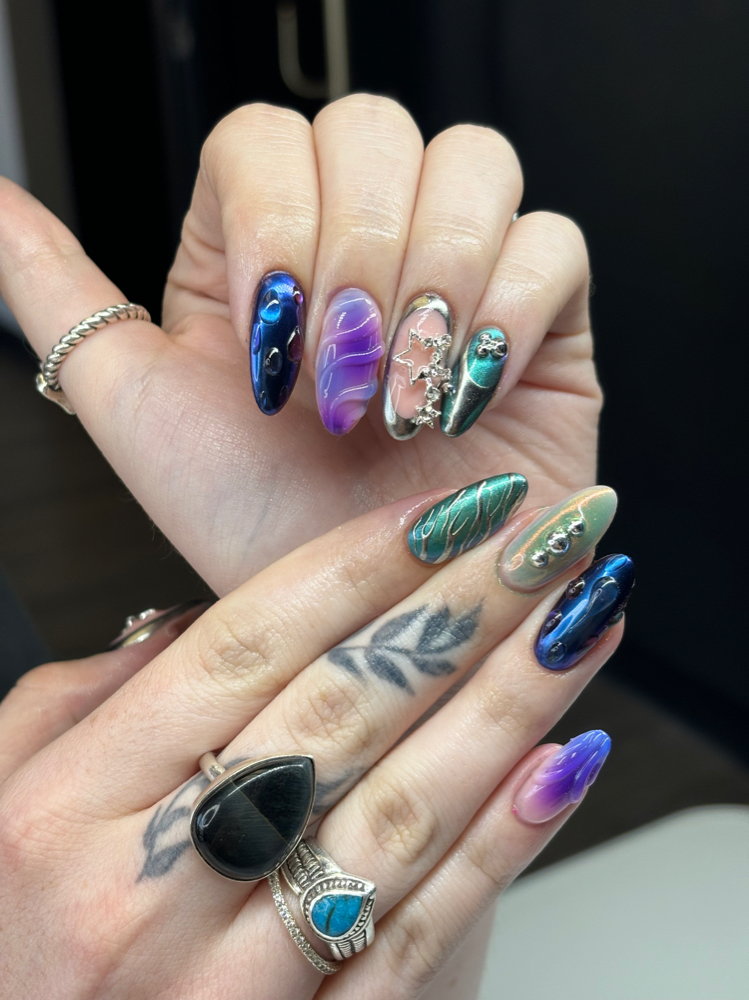 Medium Structured Manicure
